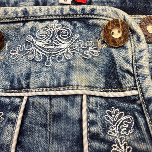 Rare New with Tags German Ladies Almgwand Ladies Capri Jeans Size EU 38 - Picture 10 of 16